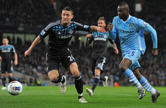 不勒斯与布 不勒斯与布